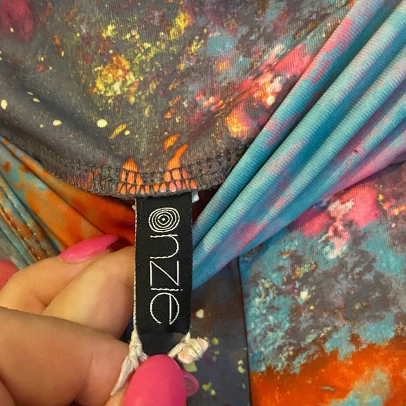 Onzie Colorful Abstract Leggings - Picture 2 of 2